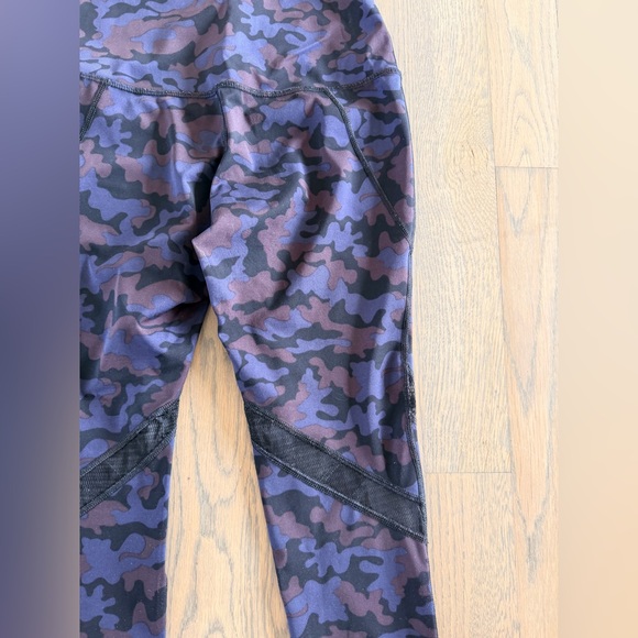 Splits59 Active Legging - Picture 2 of 7